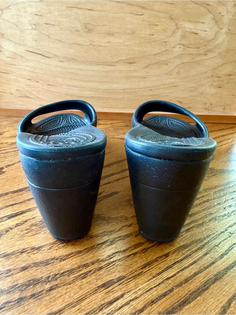 Crocs Women's Black Wedge Heel Summer Slide Sandals, great condition size 7 - Picture 7 of 9
